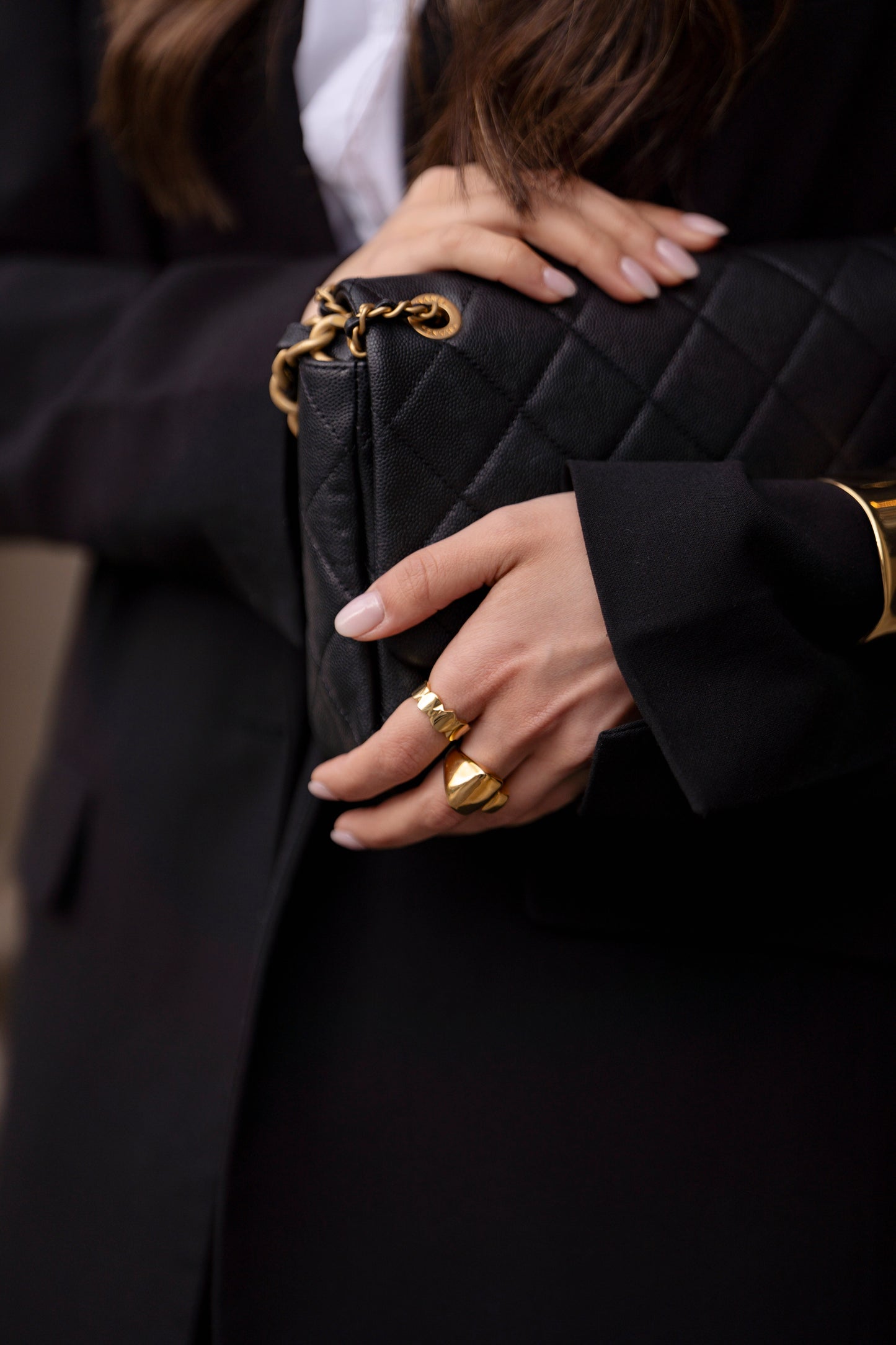 CREST RING